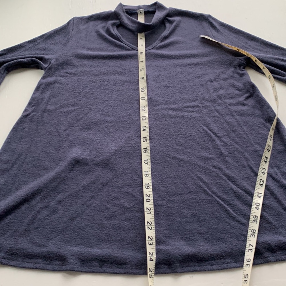 V-neck Blue And Black Swing Tunic with Bell Sleeves Choker Neck size Small - Picture 9 of 14